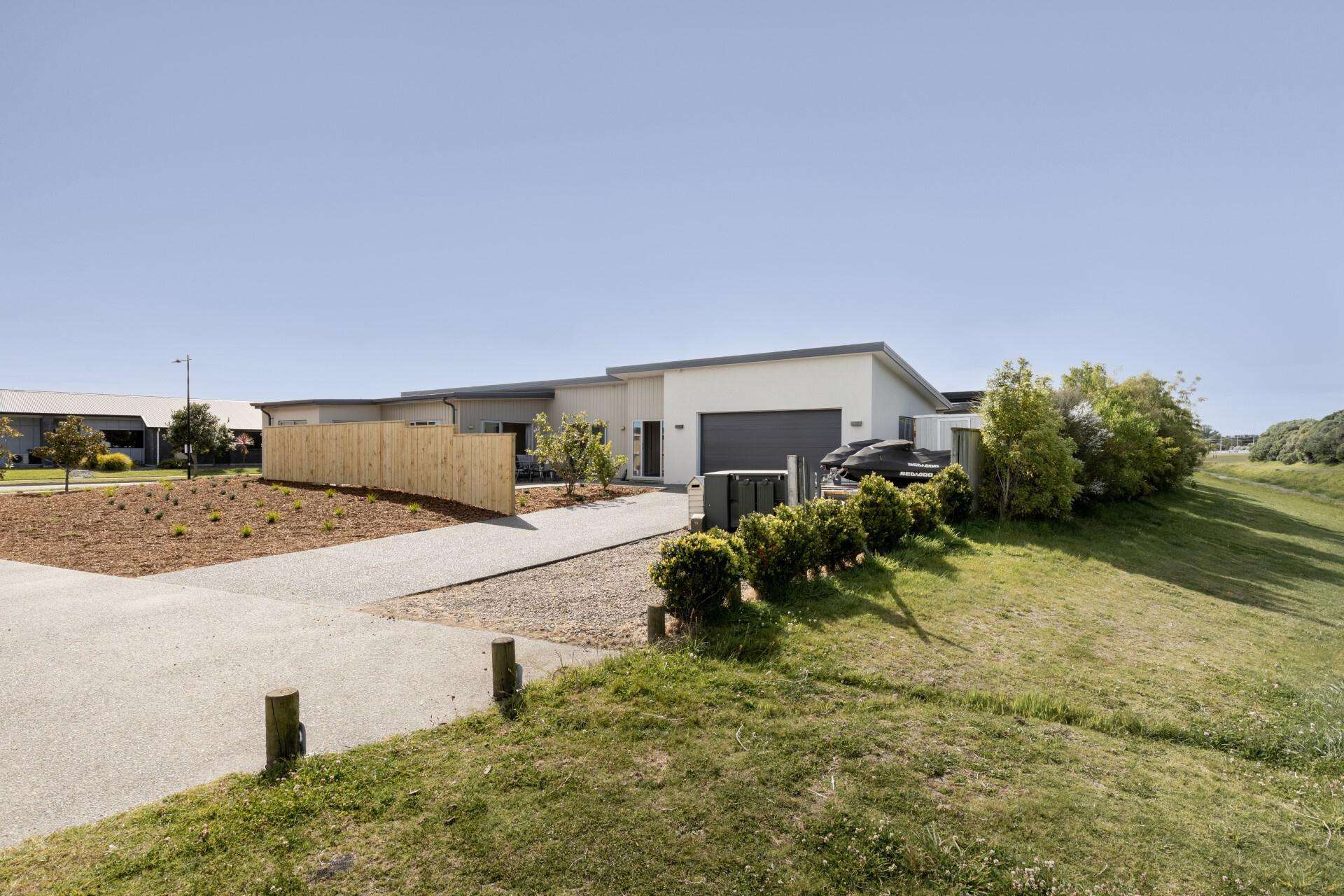 87 Awatira Drive Papamoa_0