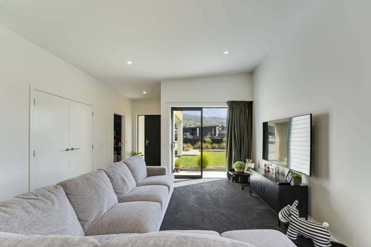 53 Olds Crescent Cromwell_7