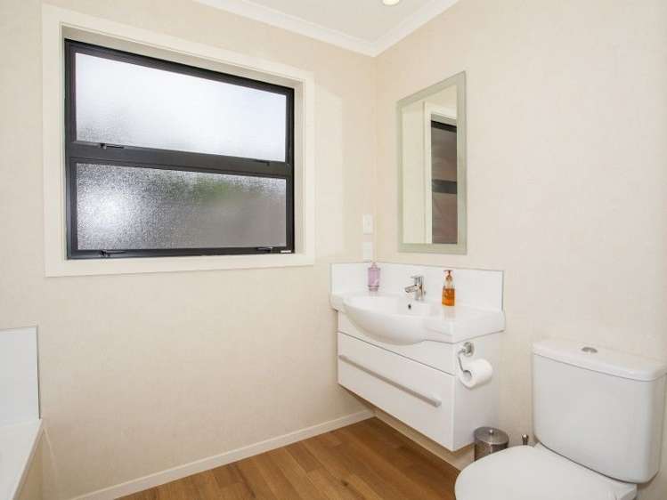 7 Florence Avenue Palmerston North Central_15