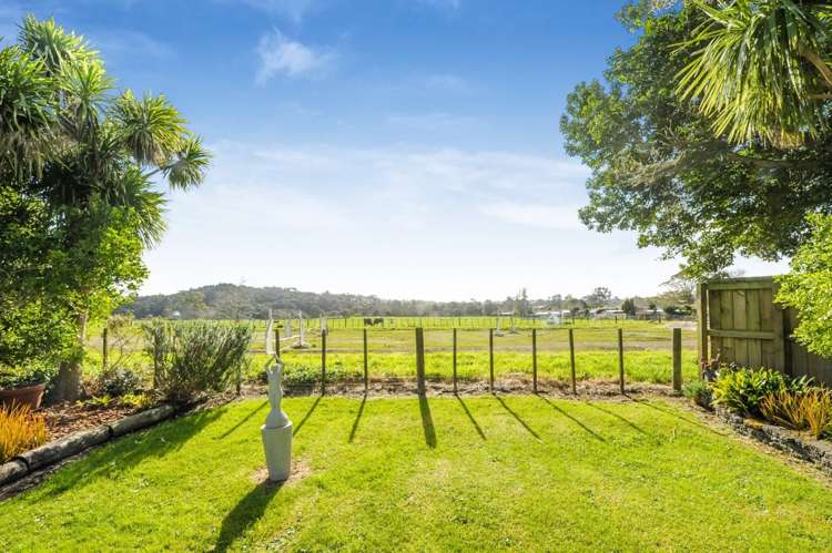 2/195a Henderson Valley Road Henderson_16