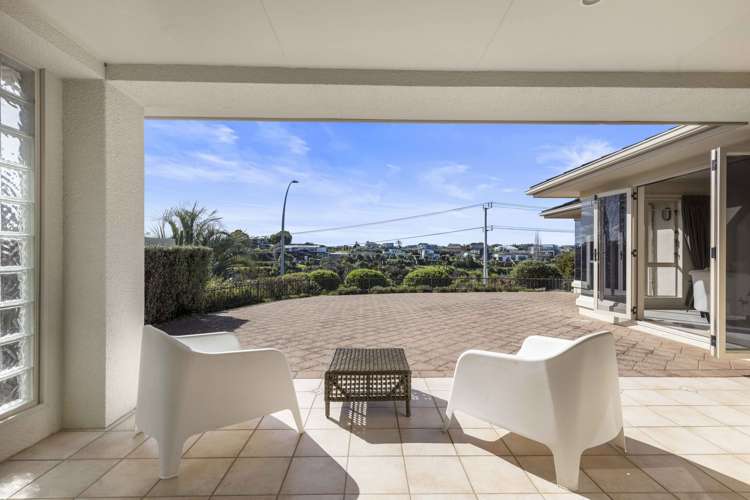 12 Millthorpe Crescent Pukete_2