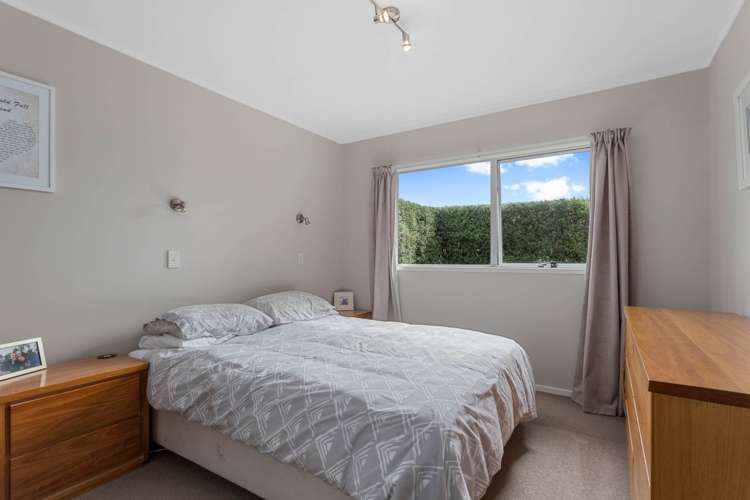 2/56 Waipani Road Te Atatu Peninsula_6