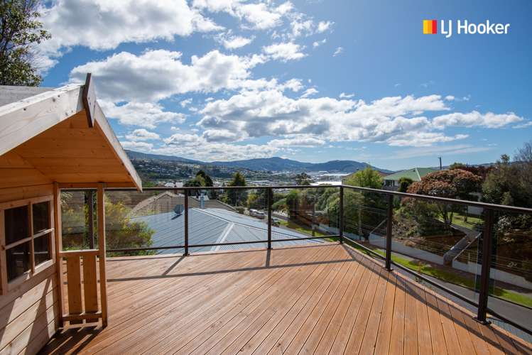 100 Easther Crescent Kew_20