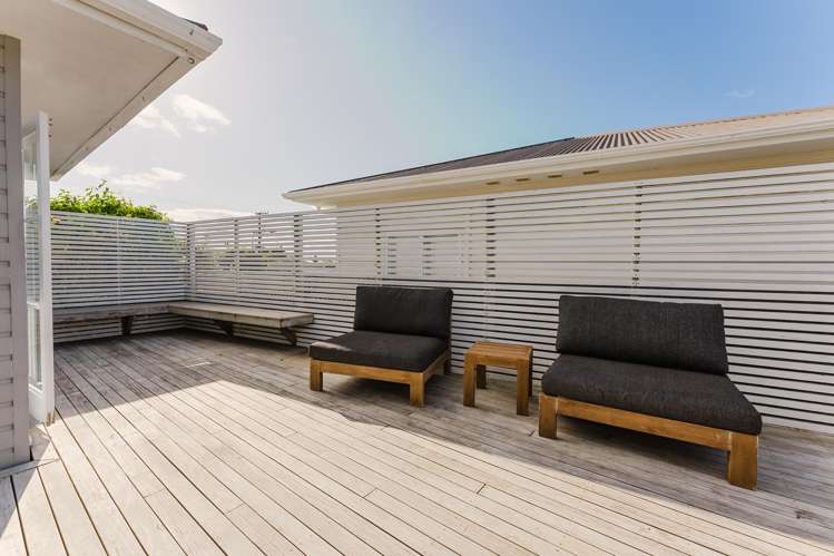 215 Mangorei Road New Plymouth_14