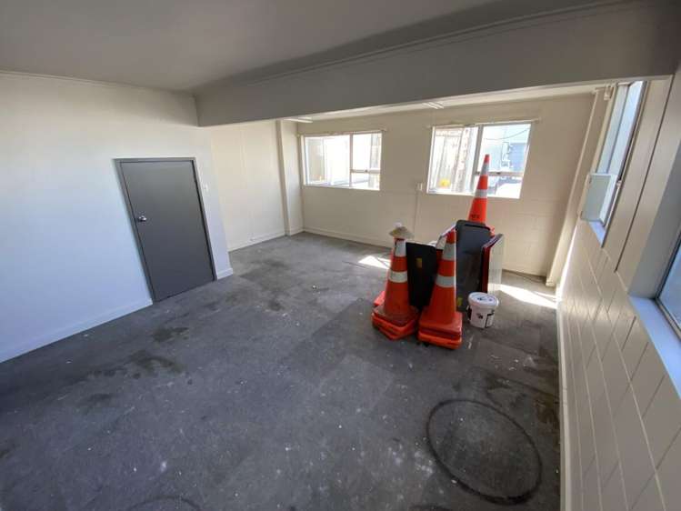24 -28 Bristol Place Te Rapa_4