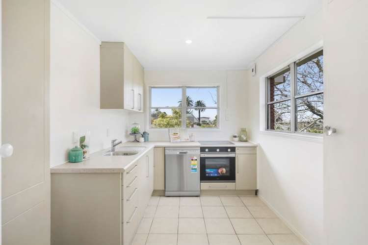 6/26 Cotter Avenue Remuera_4