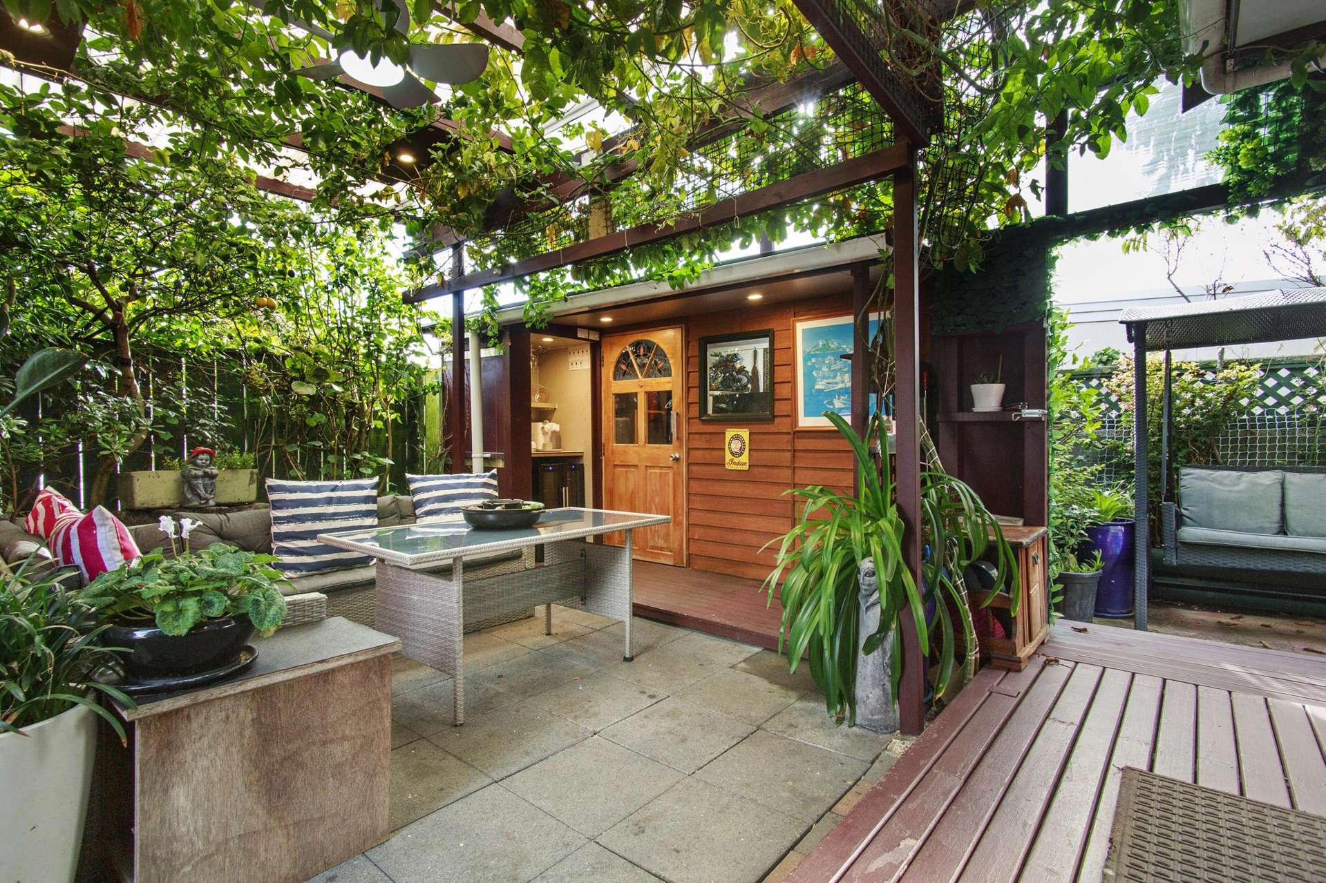 2/45 Copeland Street Hutt Central_0