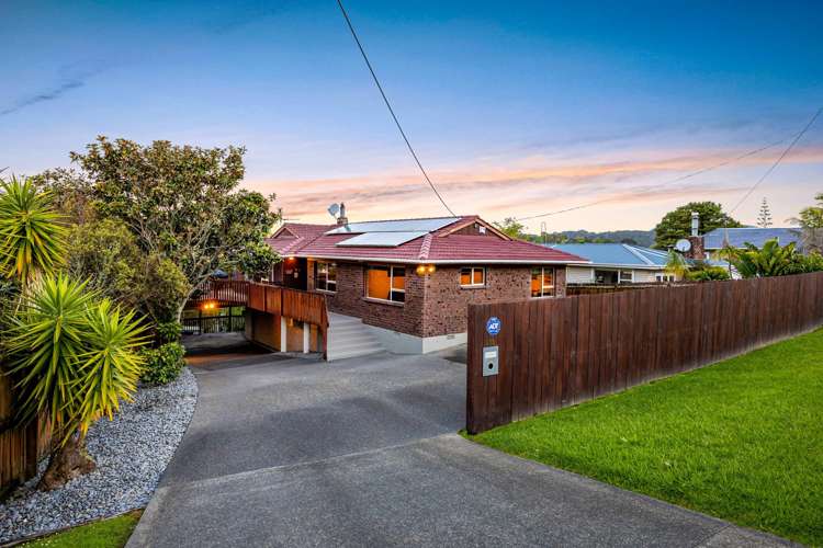 255 Glengarry Road Glen Eden_22