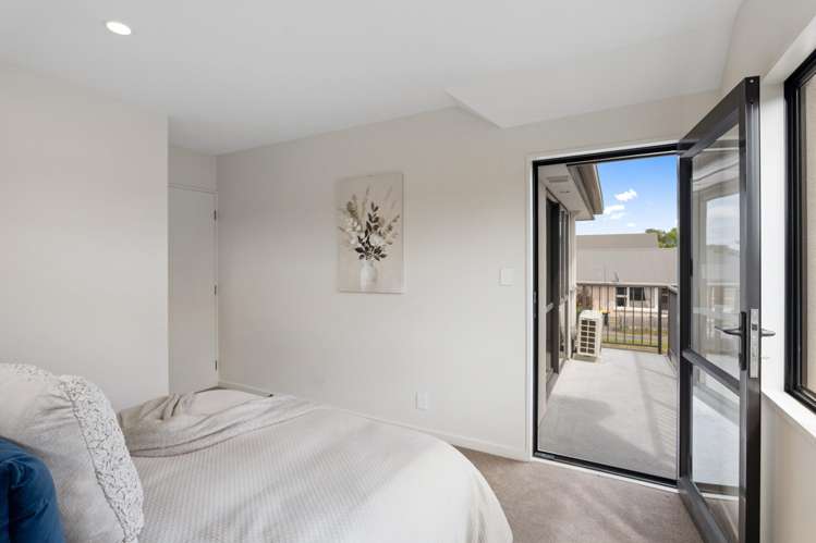 1A Trist Place Edgeware_10