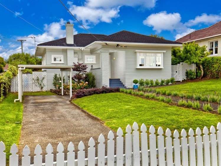 23 Eversleigh Road Belmont_18