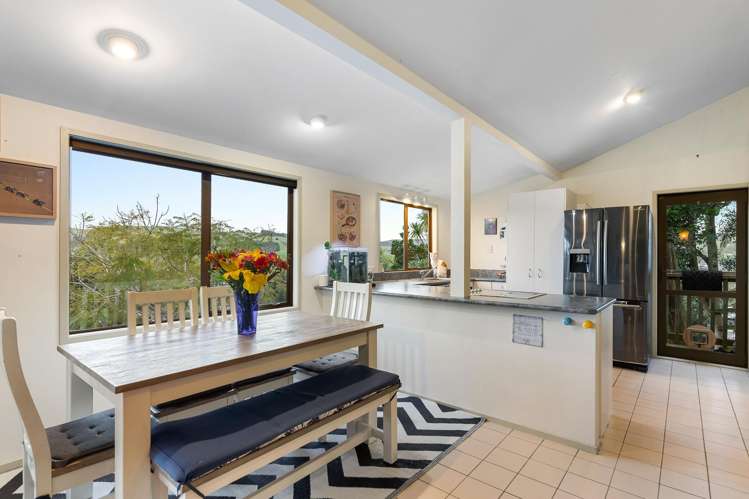17 Empressa Heights Helensville_9