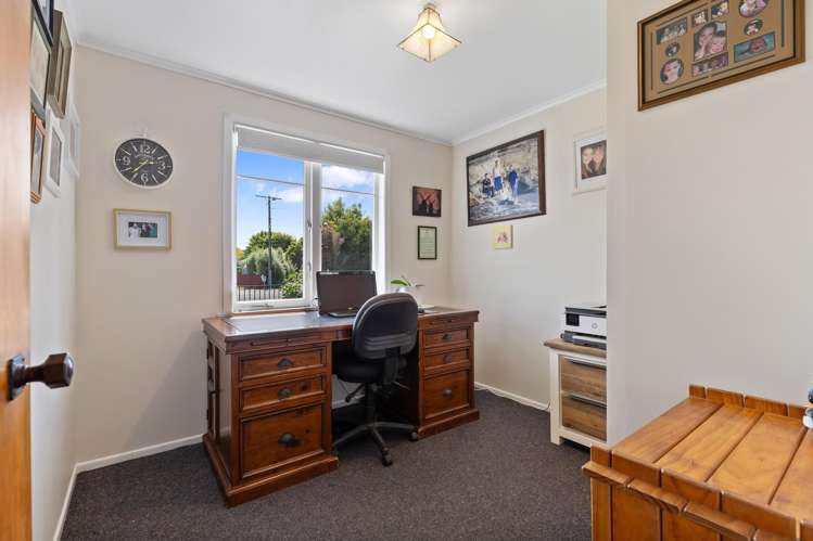 4 George Street Paeroa_11