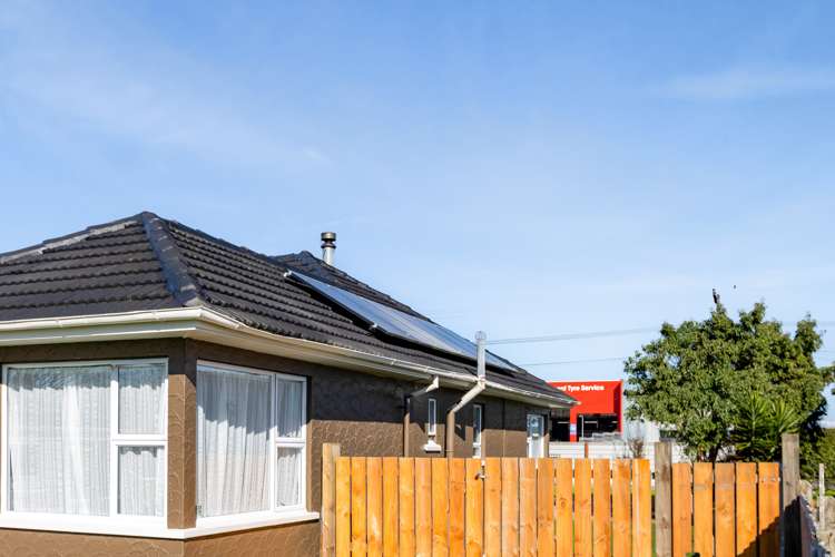 84 Glover Road Hawera_23