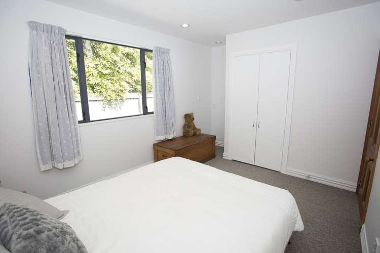 4 Pages Road Allenton_14