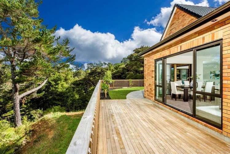 81 Paremoremo Road Lucas Heights_4