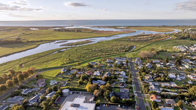 47 Union Street Opotiki and Surrounds_35