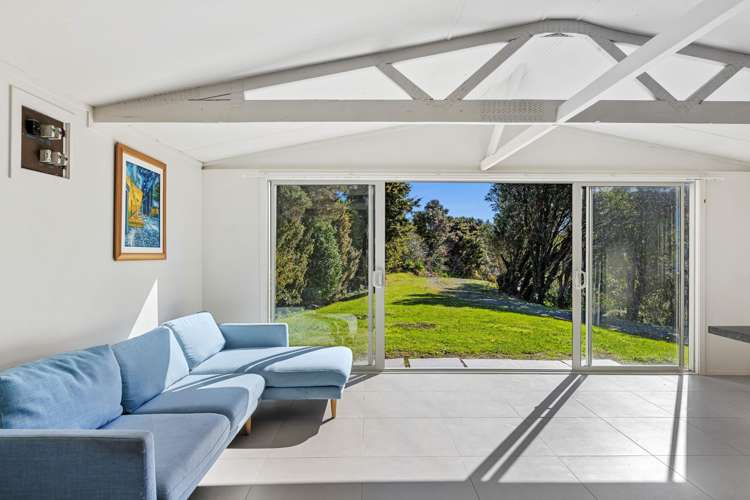 11 Ngarewa Drive Mahurangi West_8