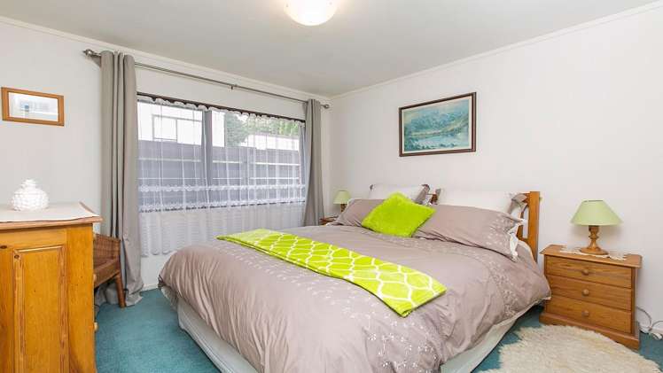 2/35 Sherwood Street Bellevue_9
