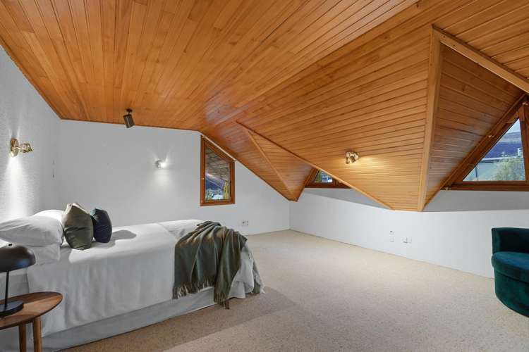 9 Cypress Court Kelvin Heights_16