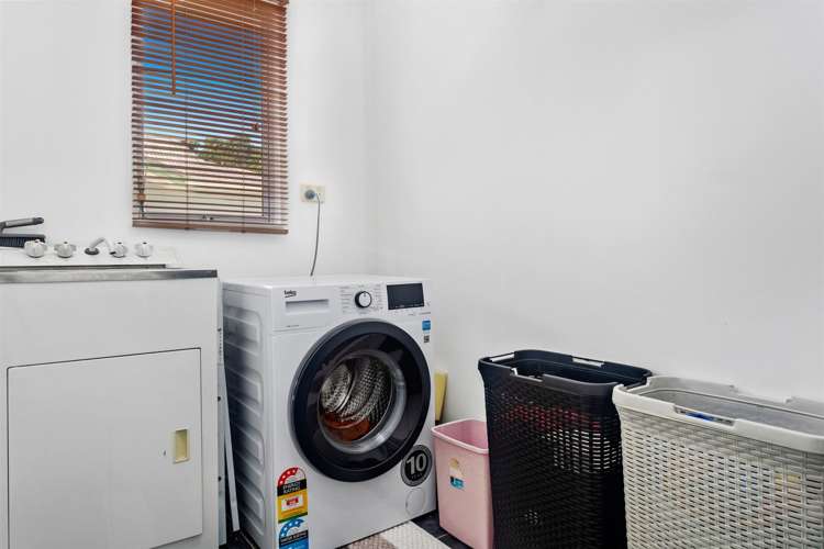 15 Mair Street Matata_9