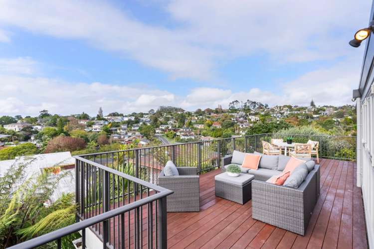 11 Theodora Place Mairangi Bay_21