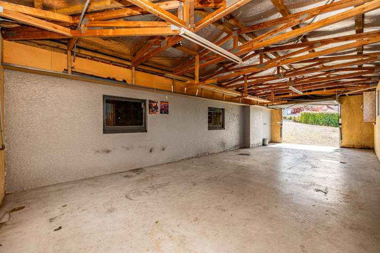 10 Kent Street Marchwiel_16