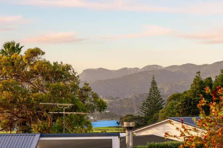 6 Pioneer Crescent Omaha_18