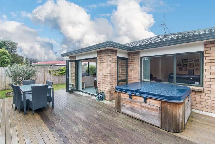 15b Walton Road Paraparaumu Beach_17