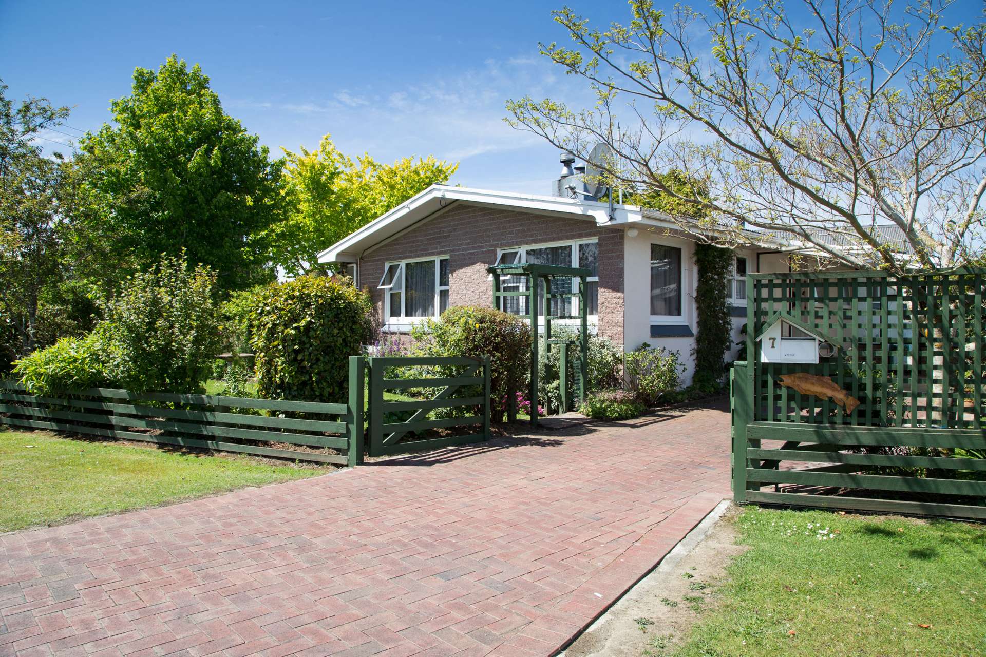 7 Quill Street Te Anau_0
