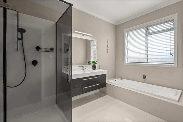 24 Cotswold Place Ohauiti_12