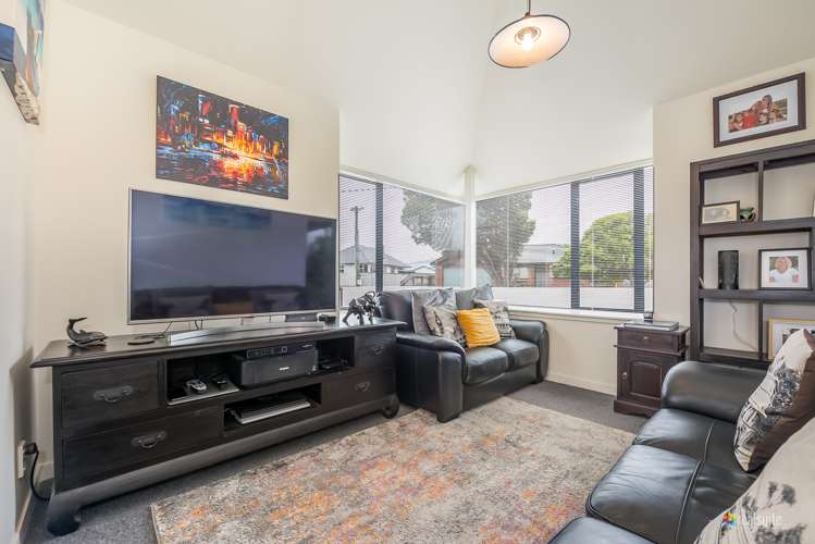 26 Mcbain Grove Avalon_1