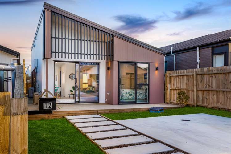 12 Taiororua Avenue_0