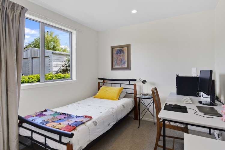 9 Railway Terrace Glentunnel_14