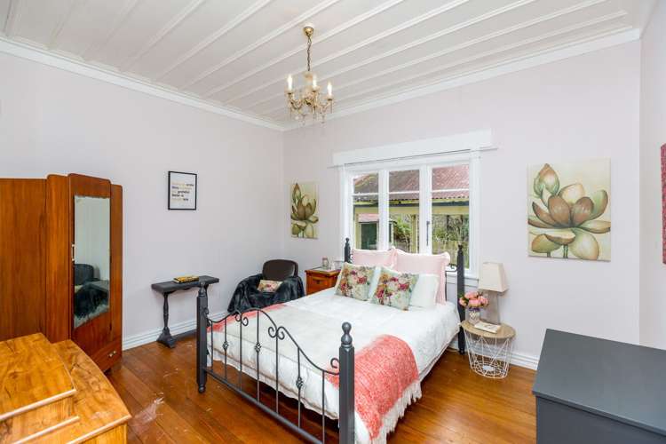 5 Sycamore Grove Lower Vogeltown_15