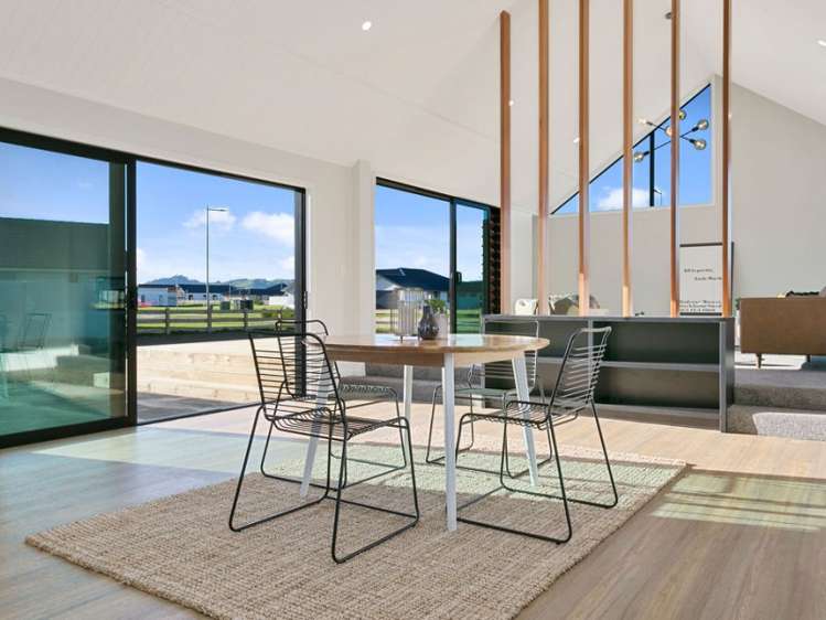 37 Alan Livingston Drive Cambridge_8