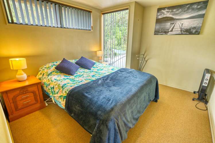 17 Korua Street Moana_16