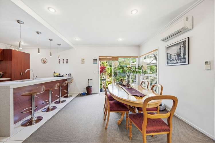 20 McNaughton Place_4