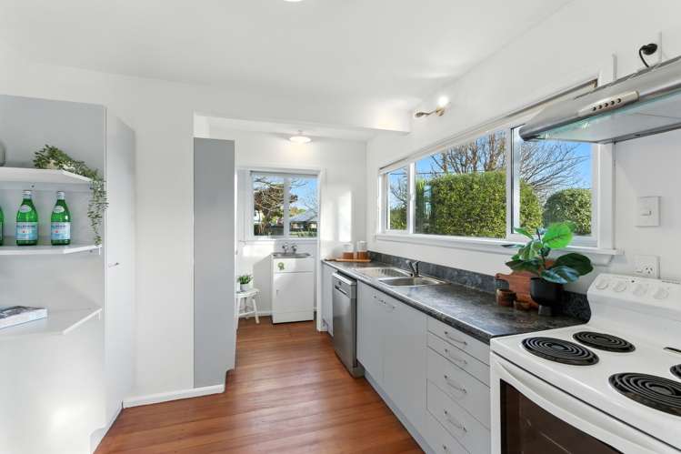49 Glenfield Crescent Mairehau_5