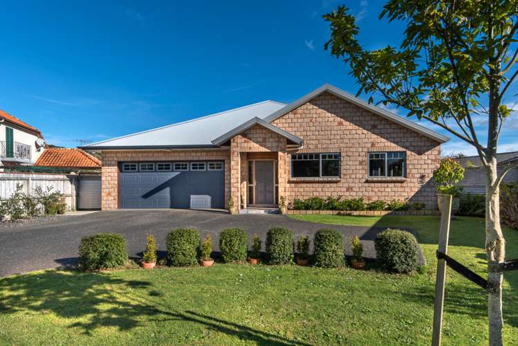 6 Avonbrook Lane Pukekohe_0