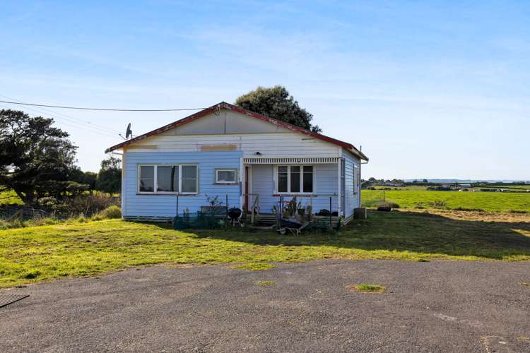 1099 Normanby Road Manaia_12