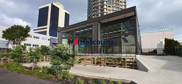 Takapuna Corner Site Office/Showroom