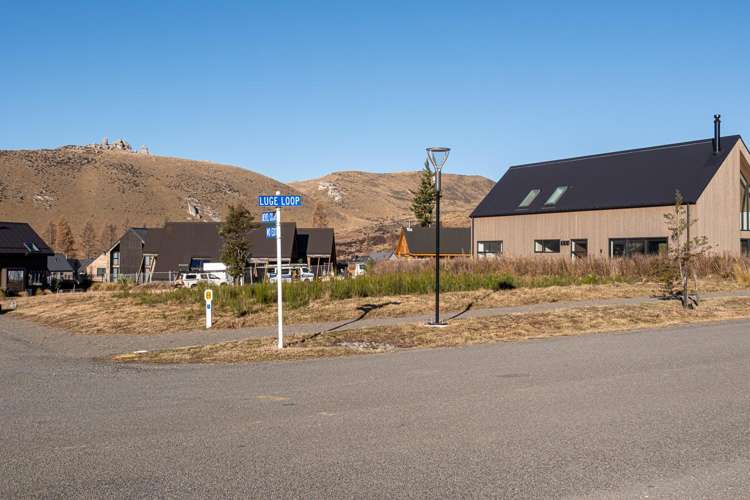 2 Bevel Court Castle Hill_13