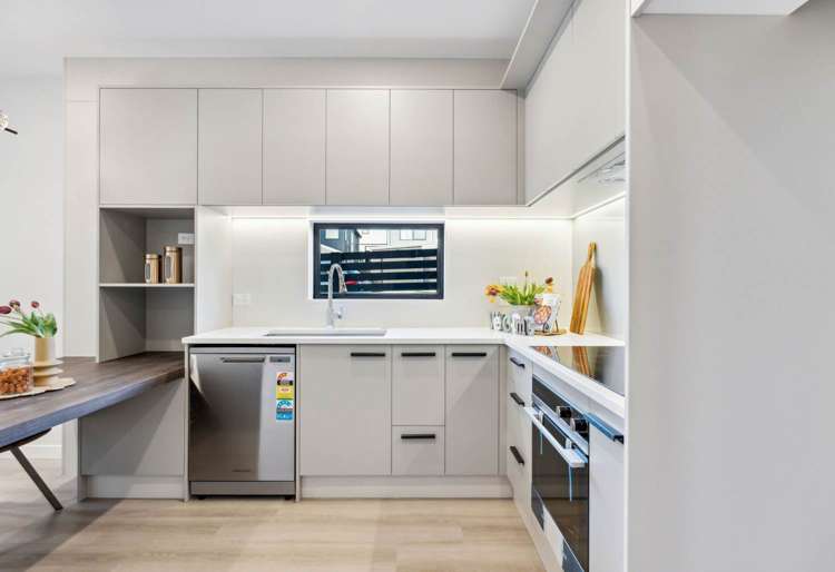 5/9 Bronzewater Drive Silverdale_8