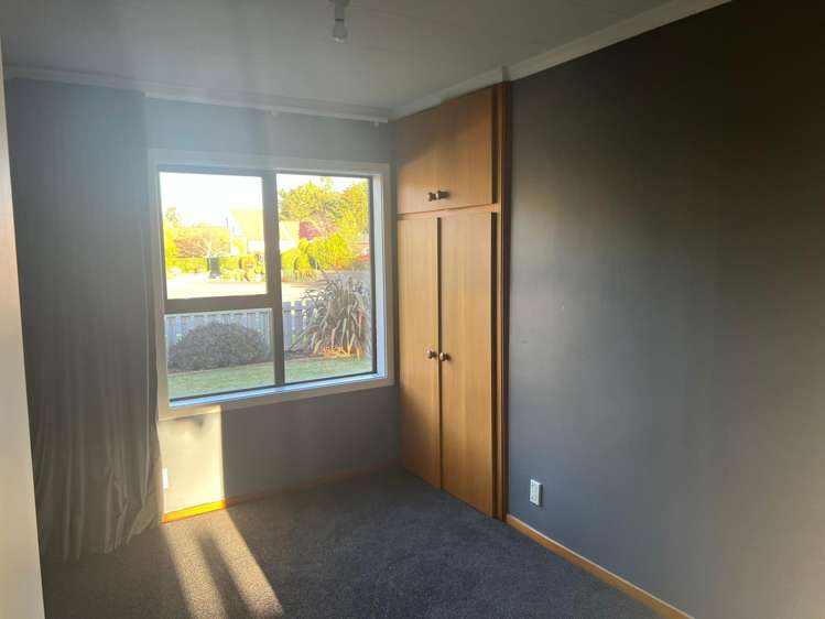  5658 West Coast Road Springfield_5