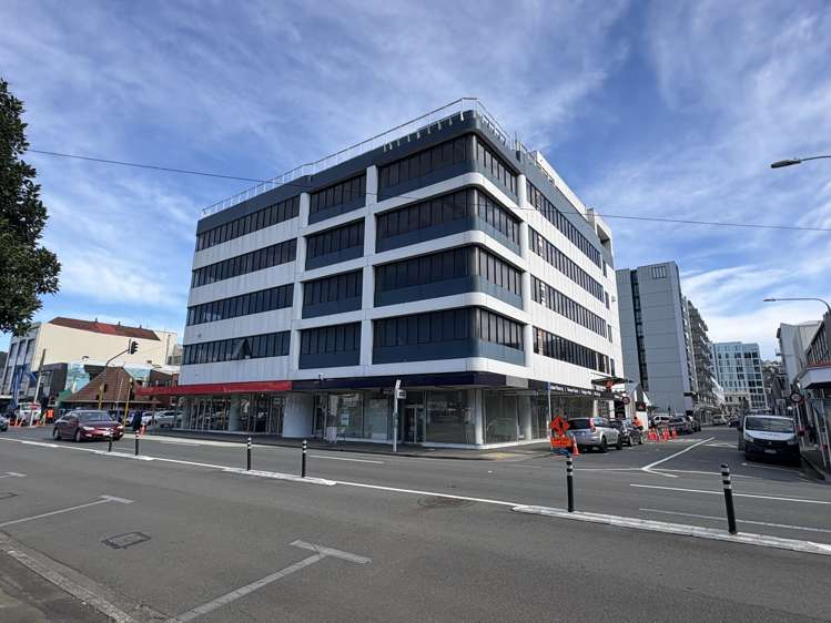 Part Ground Floor, 1 College Street_0