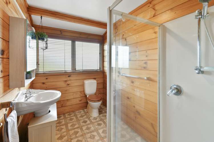 13 Lobelia Rise Goodwood Heights_10