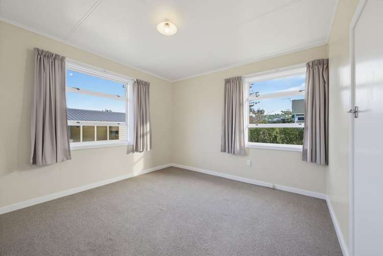 71 Ngamotu Road Spotswood_12