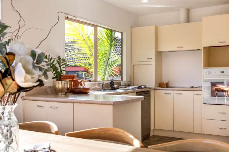 1250e New North Road Avondale_5