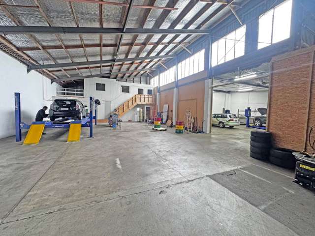 Unit A/61 Felton Mathew Avenue St Johns_4