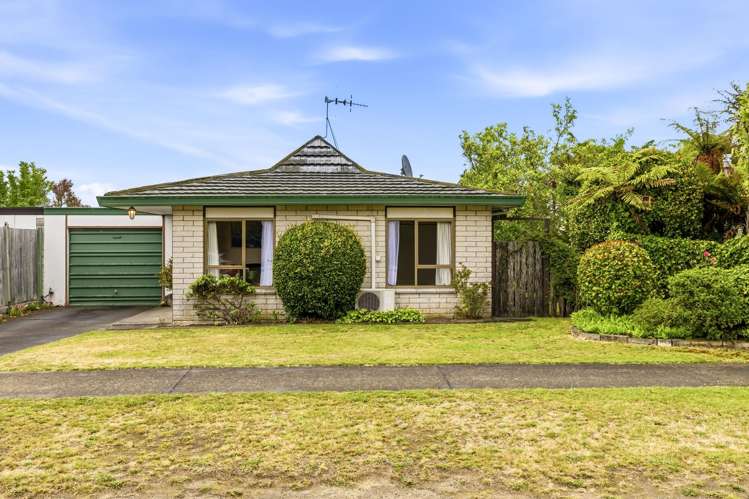 57 Whakaipo Avenue Taupo_1